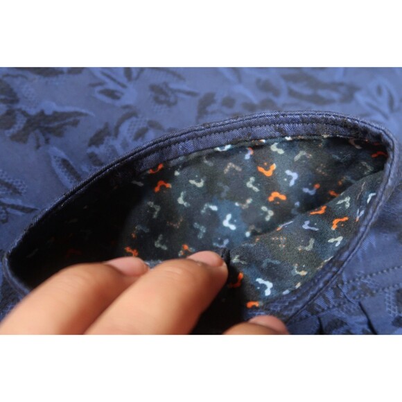 Robert Graham Mens Button Up Shirt 3XL Long Sleeve Floral Pattern Rose Flip Cuff - Picture 6 of 10